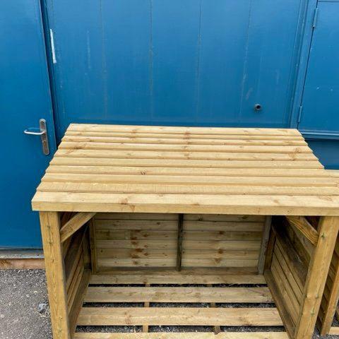 Log Store - Featheredge Board - Decking Delivery